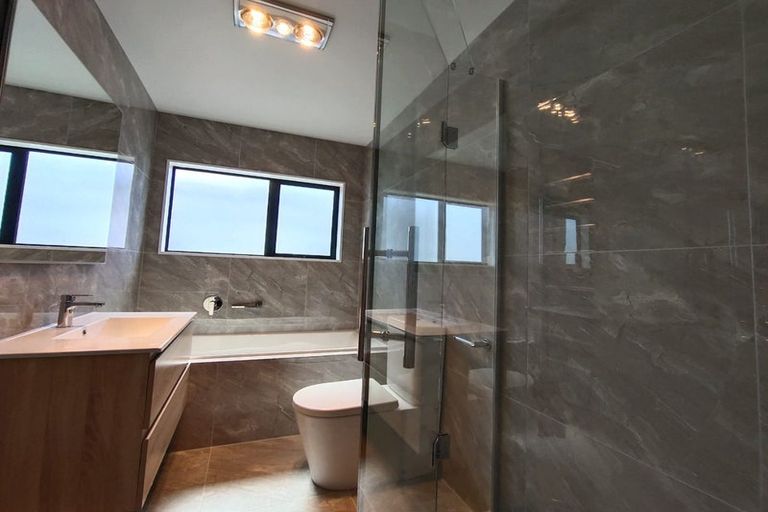 Photo of property in 6 Minhas Road, Papakura, 2110