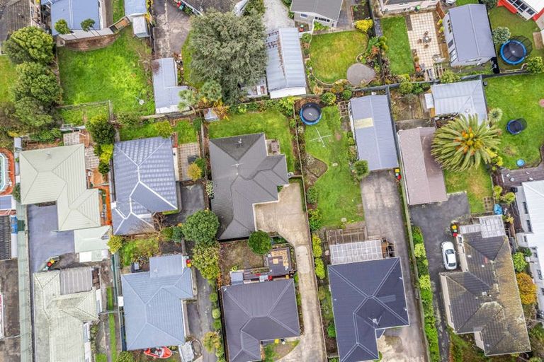 Photo of property in 126 Halswell Road, Hillmorton, Christchurch, 8025