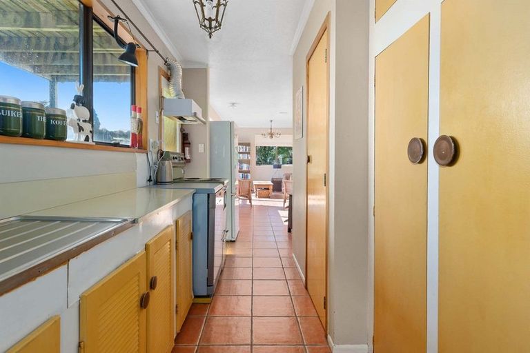 Photo of property in 30r Ngapeke Road, Welcome Bay, Tauranga, 3175