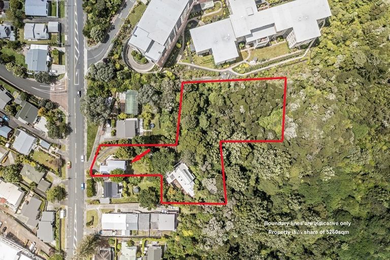 Photo of property in 2/22 Rangatira Road, Birkenhead, Auckland, 0626