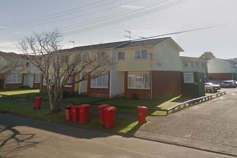 Photo of property in Shakespeare Flats, 8/48 Merton Street, Trentham, Upper Hutt, 5018