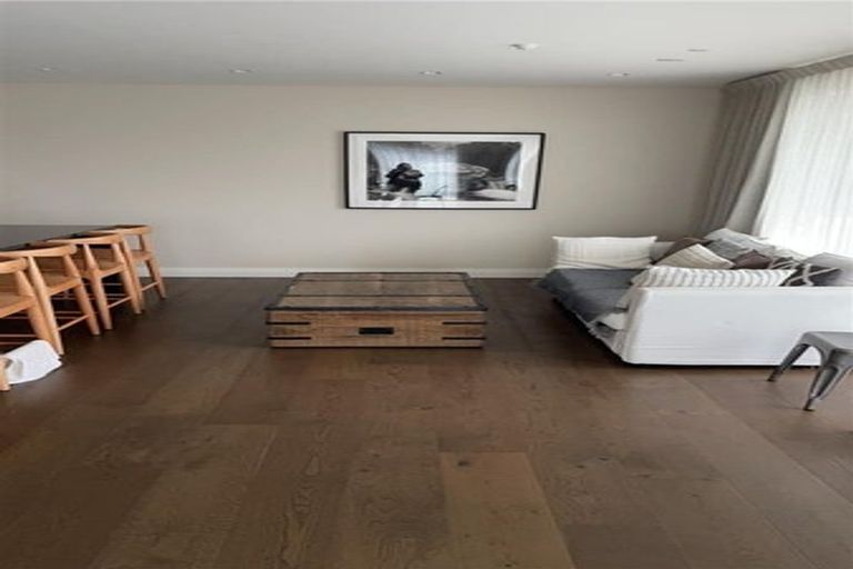 Photo of property in 26b1/ Carlton Mill Road, Merivale, Christchurch, 8014