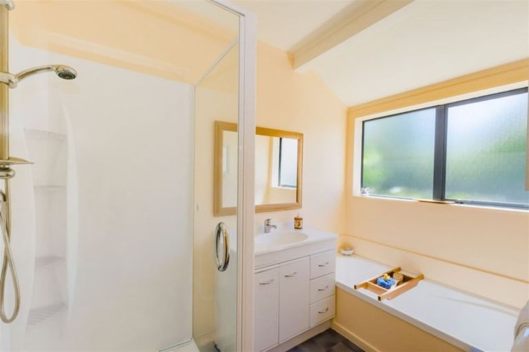 Photo of property in 53 Makarini Street, Paraparaumu, 5032