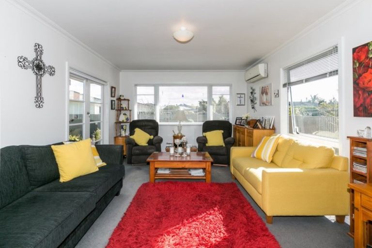 Photo of property in 9a Cornwall Road, Taradale, Napier, 4112