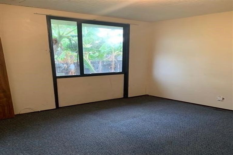 Photo of property in 3/17 Barneys Farm Road, Clendon Park, Auckland, 2103