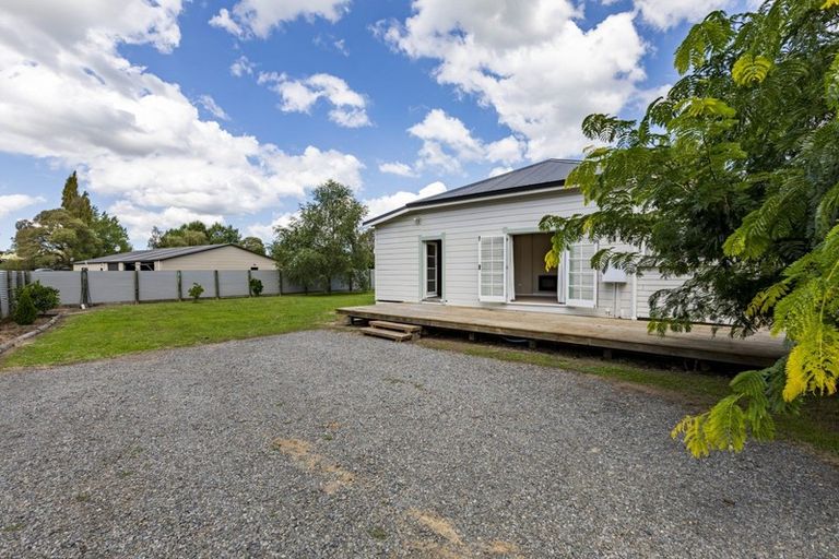 Photo of property in 4a Shanly Street, Waipawa, 4210