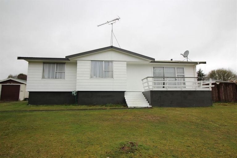 Photo of property in 15 Lancaster Crescent, Tokoroa, 3420