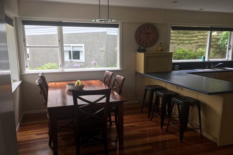 Photo of property in 5 Hilton Way, Johnsonville, Wellington, 6037