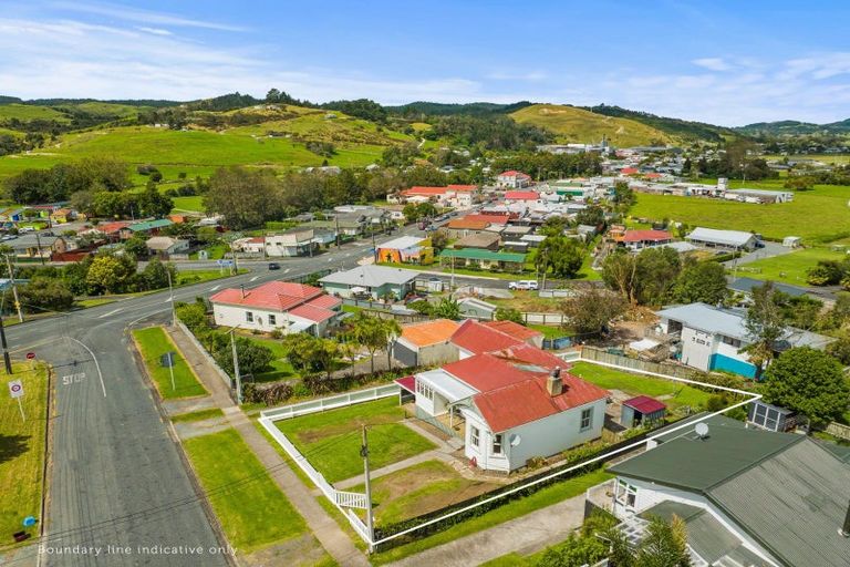 Photo of property in 1 View Road, Hikurangi, 0114