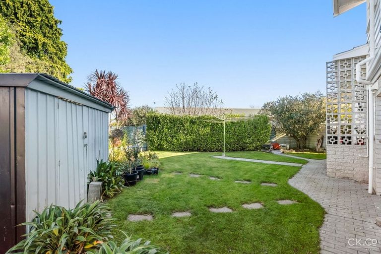 Photo of property in 24 Longfellow Street, Trentham, Upper Hutt, 5018