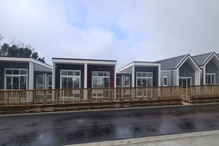 Photo of property in 16 Tai Lane, Whitby, Porirua, 5024