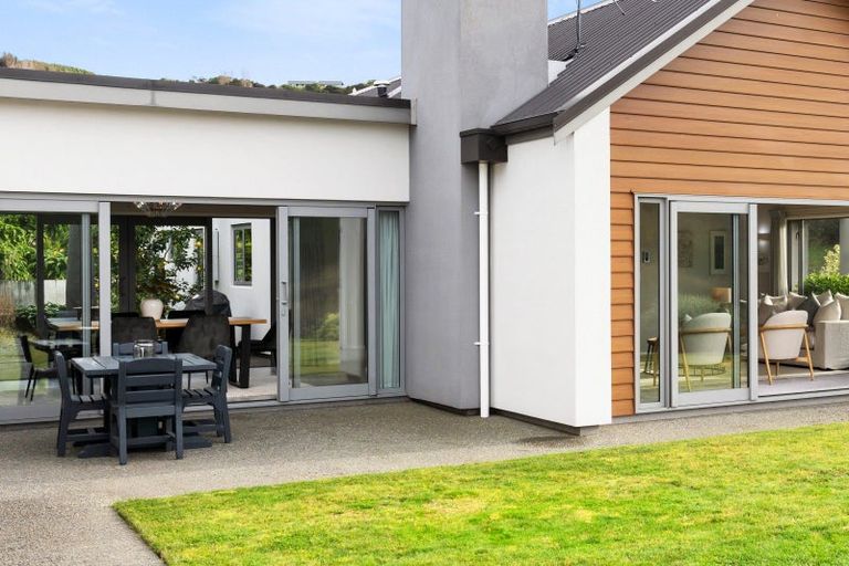 Photo of property in 37 Lopdell Lane, Eskdale, Napier, 4182