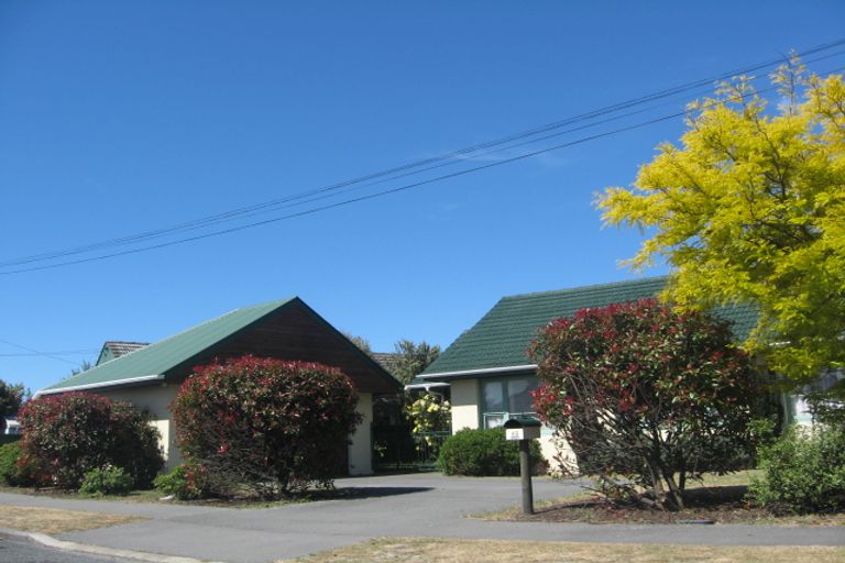 Photo of property in 49 Vivian Street, Burwood, Christchurch, 8083