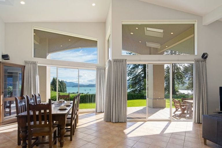 Photo of property in 5564 Kenepuru Road, Waitaria Bay, Picton, 7282