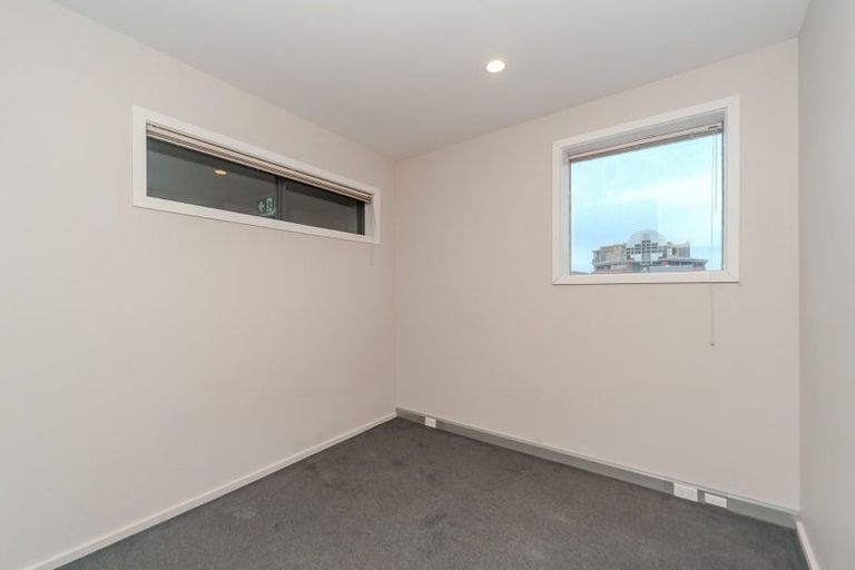 Photo of property in Atrium Towers, 8a/154 The Terrace, Wellington Central, Wellington, 6011