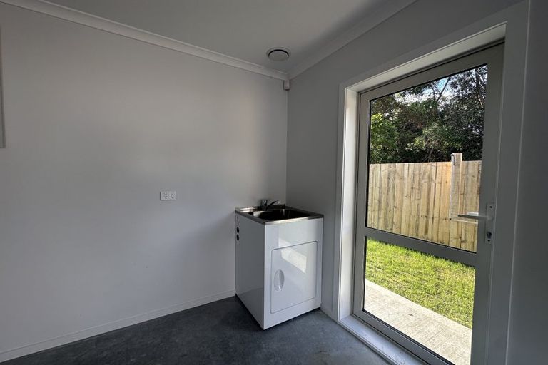 Photo of property in 26 Koru Loop, Paraparaumu, 5032