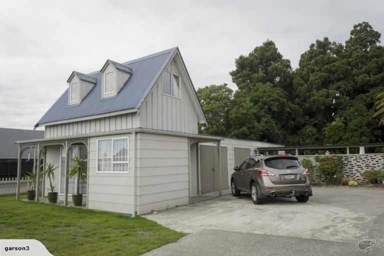 Photo of property in 35 Domett Street, Westport, 7825