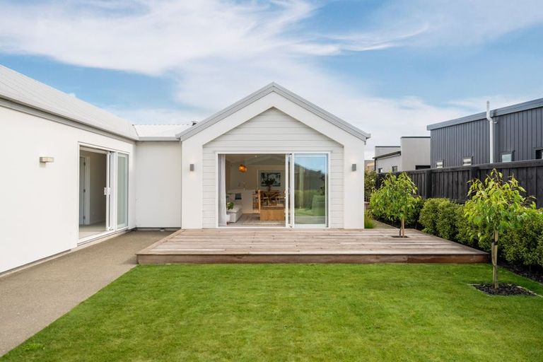 Photo of property in 46 Finstock Way, Rolleston, 7614