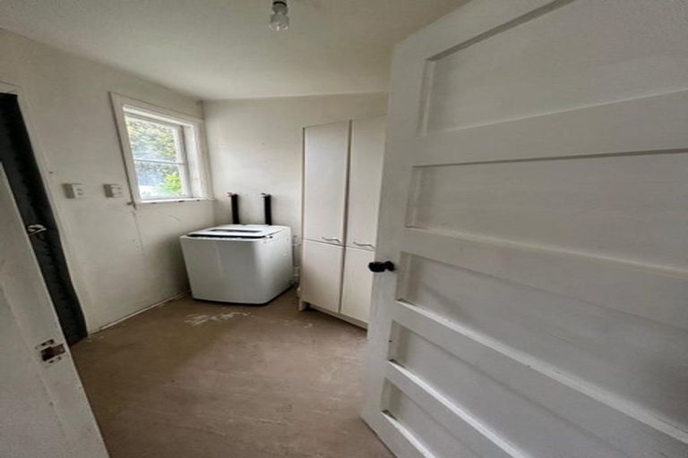 Photo of property in 54 Riley Crescent, Woolston, Christchurch, 8023