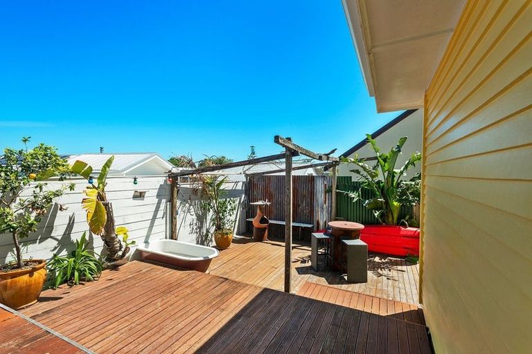 Photo of property in 700 Papamoa Beach Road, Papamoa Beach, Papamoa, 3118