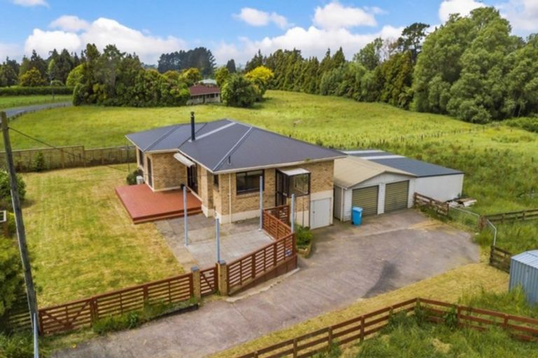 Photo of property in 303 Lepper Road, Egmont Village, Inglewood, 4386