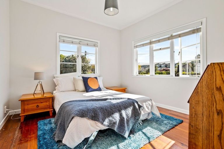 Photo of property in 15 Edward Street, Riverhead, 0820