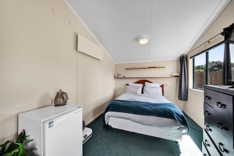 Photo of property in 429 Broadway, Stratford, 4332