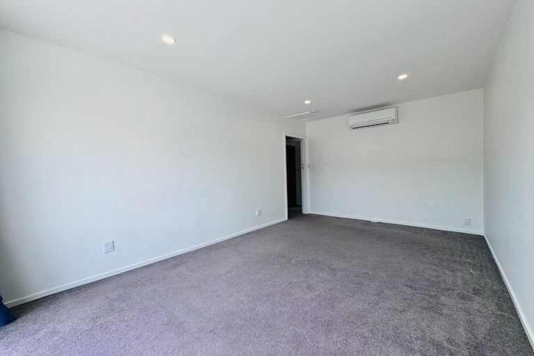 Photo of property in 2/290 Avonhead Road, Avonhead, Christchurch, 8042