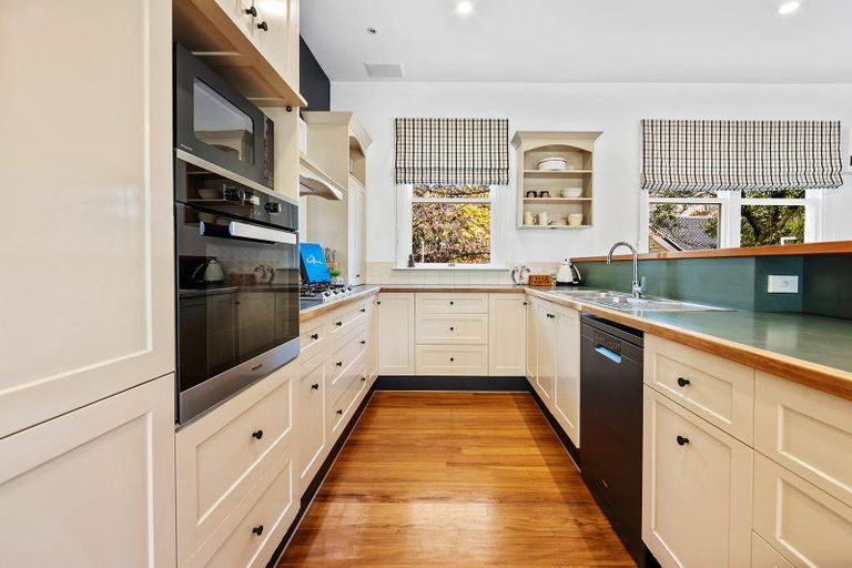 Photo of property in 3 Macmillan Avenue, Cashmere, Christchurch, 8022