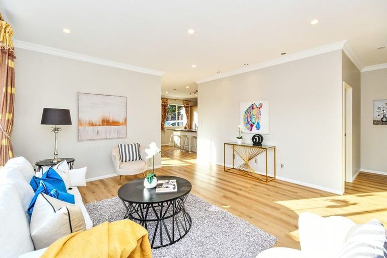 Photo of property in 12 Janway Avenue, Flat Bush, Auckland, 2016