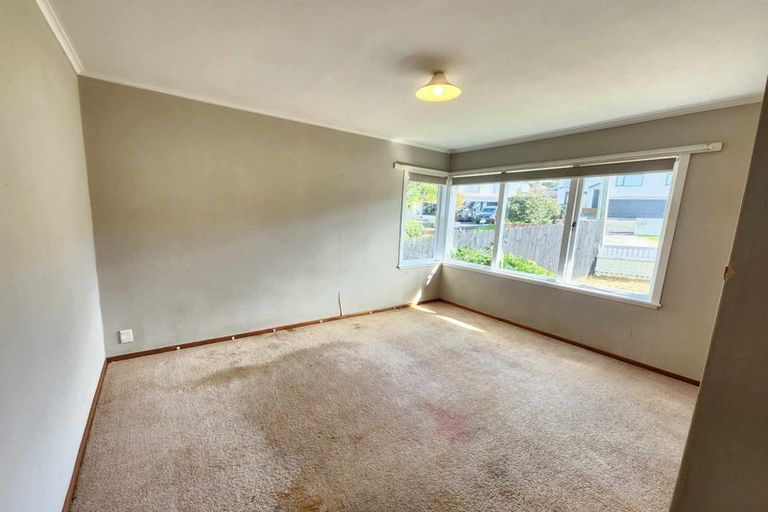 Photo of property in 15 Becroft Drive, Forrest Hill, Auckland, 0620