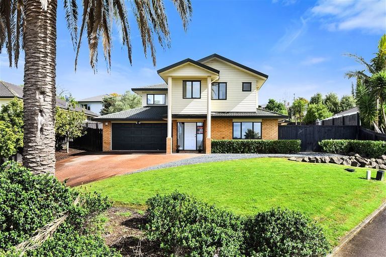 Photo of property in 15 San Carlo Court, Henderson, Auckland, 0612