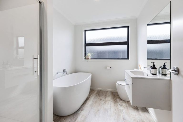 Photo of property in 10 Tanuku Lane, Te Puke, 3119