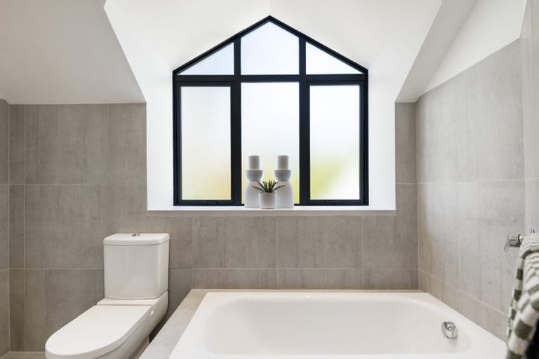 Photo of property in 78a Rame Road, Greenhithe, Auckland, 0632