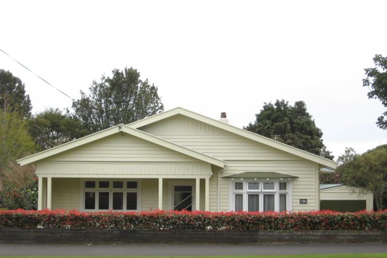 Photo of property in 190 Tukapa Street, Westown, New Plymouth, 4310