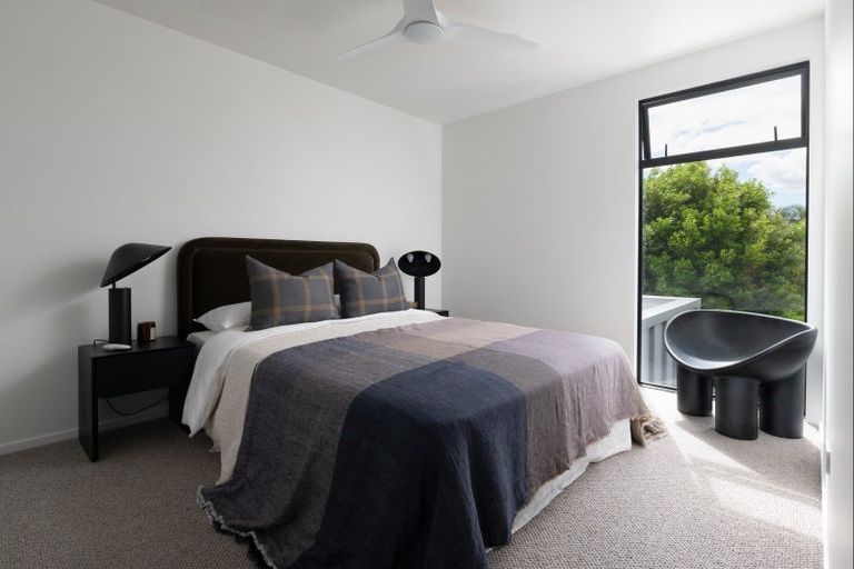Photo of property in 16 Ridout Street, Maeroa, Hamilton, 3200