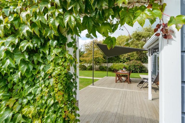 Photo of property in 30 Signal Street, Marton, 4710