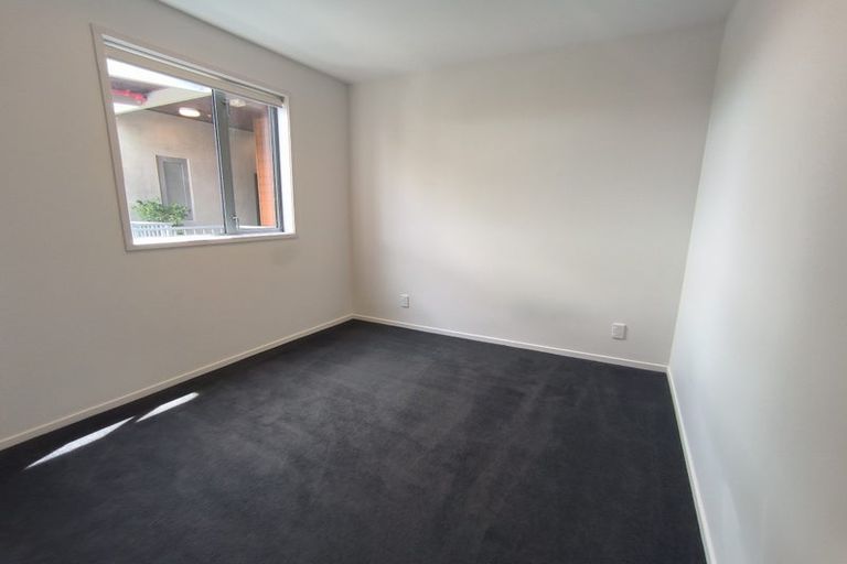 Photo of property in 303/160d Hobsonville Point Road, Hobsonville, Auckland, 0616