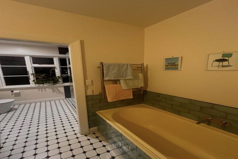 Photo of property in 43 Aynsley Terrace, Hillsborough, Christchurch, 8022