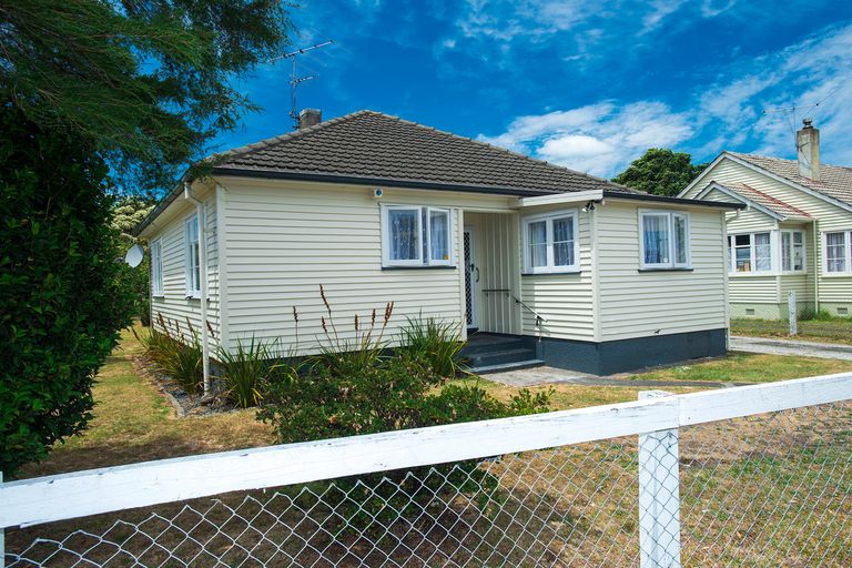Photo of property in 35 Collins Street, Te Hapara, Gisborne, 4010