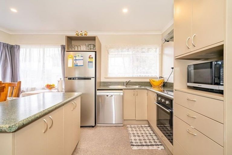 Photo of property in 77 Karaka Street, Wainuiomata, Lower Hutt, 5014