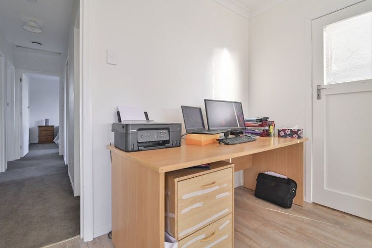 Photo of property in 2642 Raukawa Road, Te Onepu, Hastings, 4174