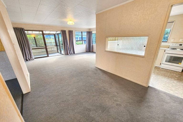 Photo of property in 1a Anzac Avenue, Onekawa, Napier, 4110