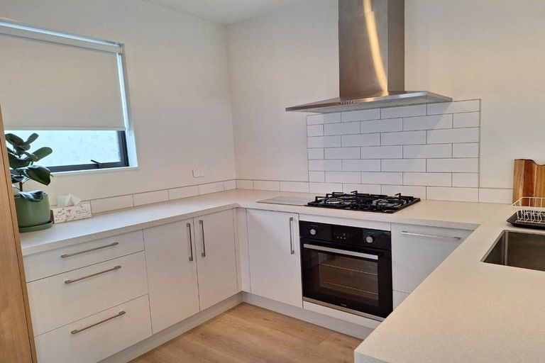 Photo of property in 8 Katikati Drive, Manurewa, Auckland, 2102