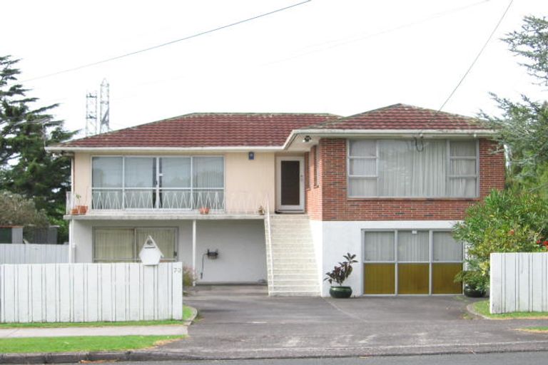 Photo of property in 73 Flanshaw Road, Te Atatu South, Auckland, 0610