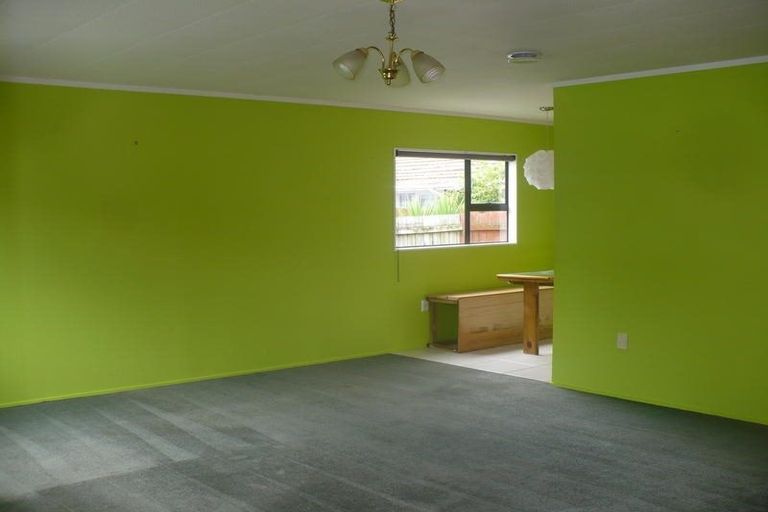 Photo of property in 221 Don Buck Road, Massey, Auckland, 0614