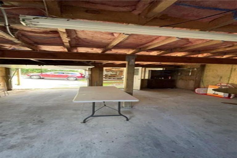 Photo of property in 405 Don Buck Road, Massey, Auckland, 0614