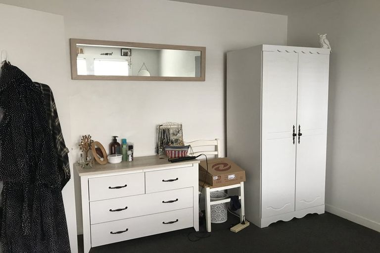 Photo of property in Fitzroy Flats, 7a Fitzroy Street, Feilding, 4702