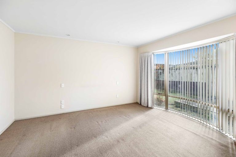 Photo of property in 7 Corfe Castle Lane, Levin, 5510