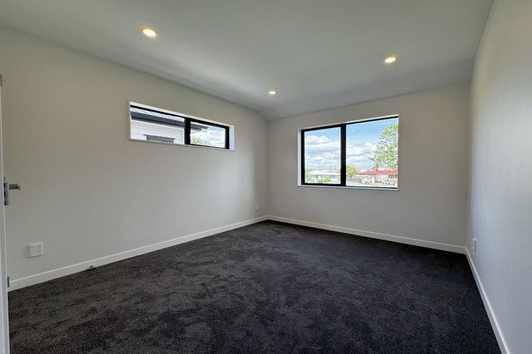 Photo of property in 43 Greenmeadows Avenue, Manurewa East, Auckland, 2102